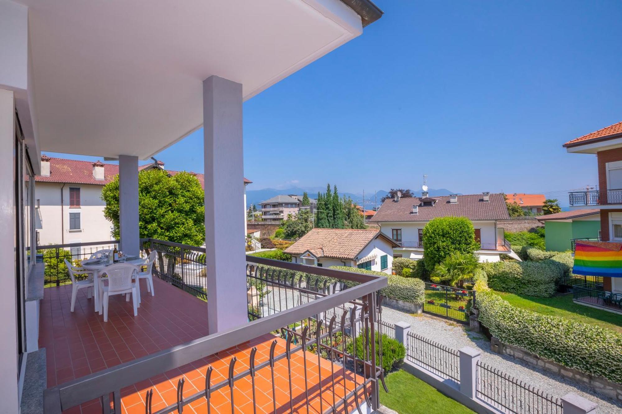 Residenza La Terrazza Di Dante - Happy Rentals Stresa Exterior foto